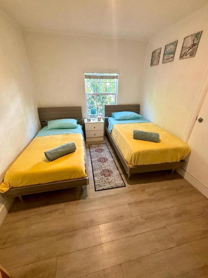 Nice 2 Twin Bedroom - Best Central Location In Miami - Luggage Storage, Parking And Laundry For Free!!!! Exteriér fotografie